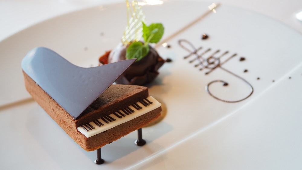 画像 写真 とってもかわいいピアノの形をしたショコラが感動的 Catari カタリスト Tverプラス 最新エンタメニュース