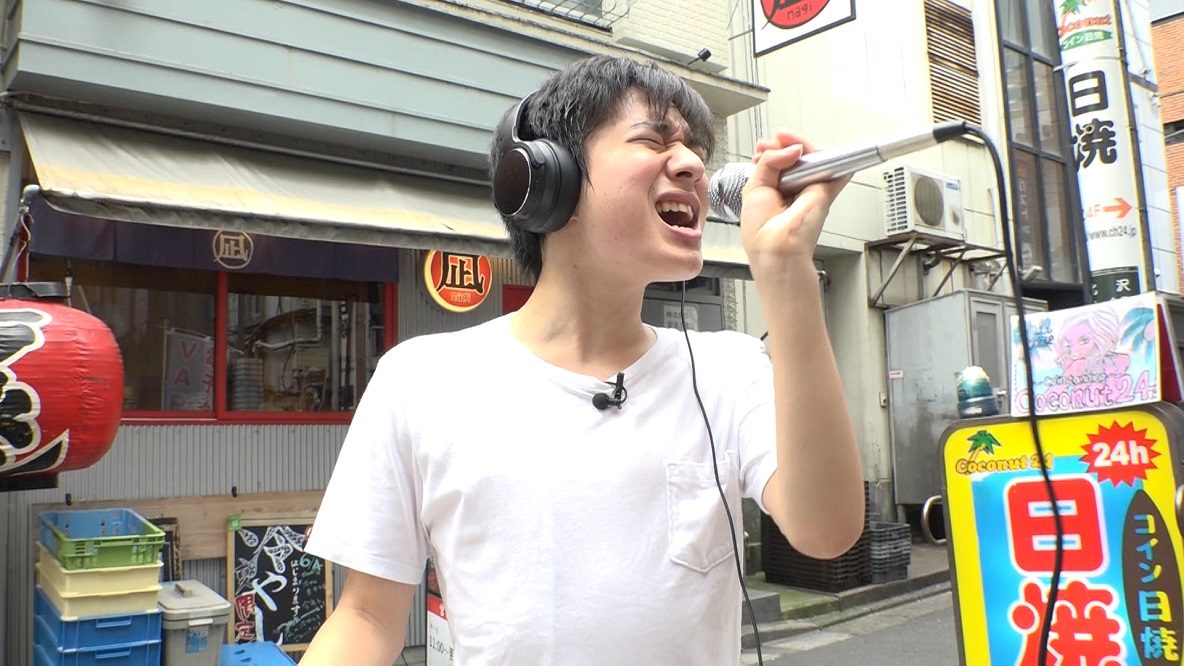 下北沢で『天気の子』主題歌を歌う14歳！関ジャニ・村上信五も「歌い込んでる」と絶賛