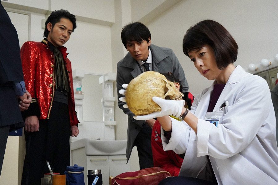 スーパー銭湯アイドルの楽屋で見つかった“頭蓋骨”の謎。マリコ（沢口靖子）が科学鑑定で光を当てる！