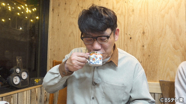 レトロ喫茶店ファン必見！ずん・飯尾和樹、フルーツパフェに「ご褒美だ」