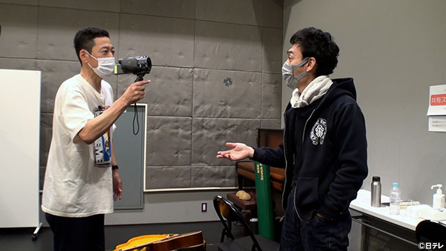 東野幸治“監督”、草彅剛の「本質」に迫るドキュメンタリー作品を上映
