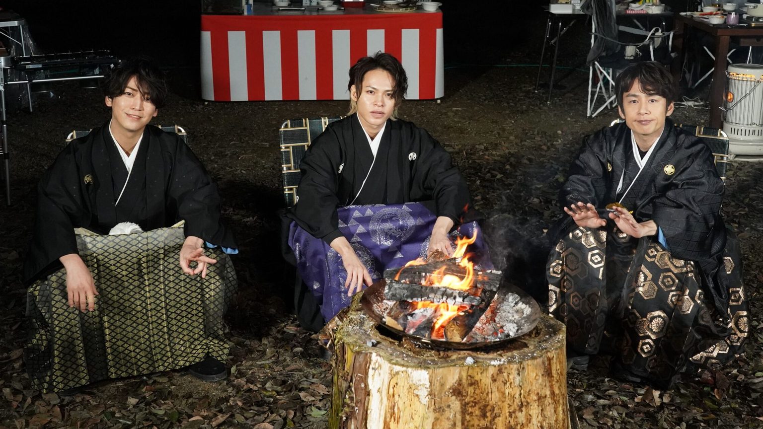 KAT-TUNが袴姿で遅めの新年会！亀梨和也「ギリギリでいつも生きているから」