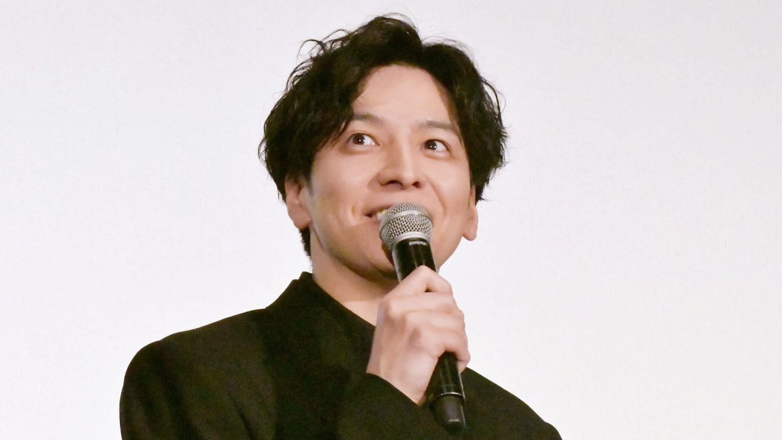 生田斗真「SMILE-UP.」退所を発表「今後は独立し、フリーランスの俳優として活動」