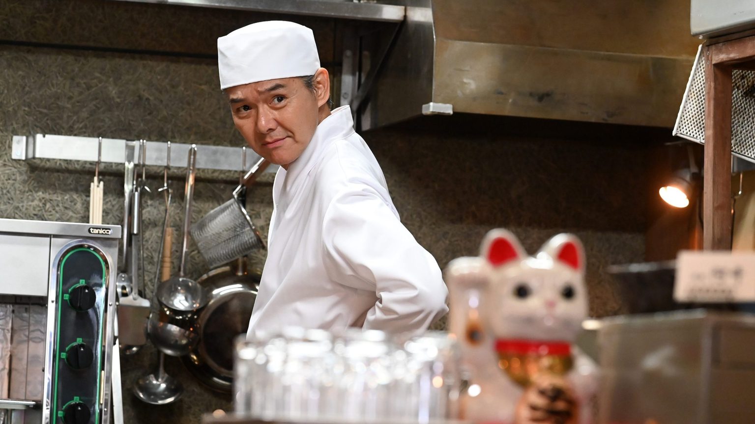 『あたりのキッチン！』渡部篤郎「与えられた役をまっとうするという意味では、役者という仕事は非常に職人的」